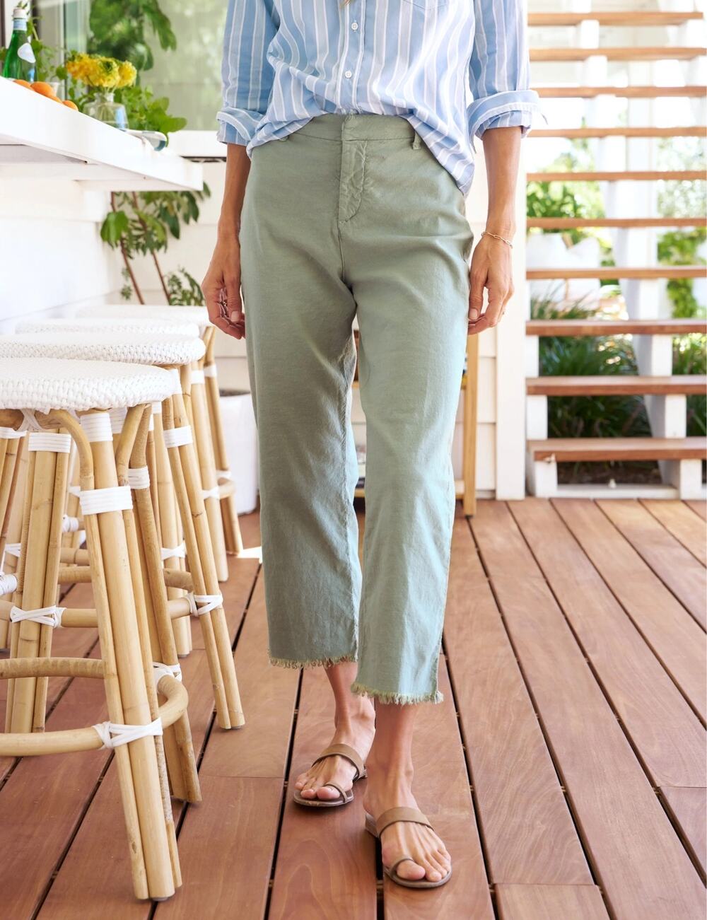 Frank & Eileen Kinsale Trousers Italian Performance Linen Cropped Sage Green 4
